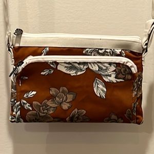 Sak Saum 100% Cotton Floral Crossbody For Freedom